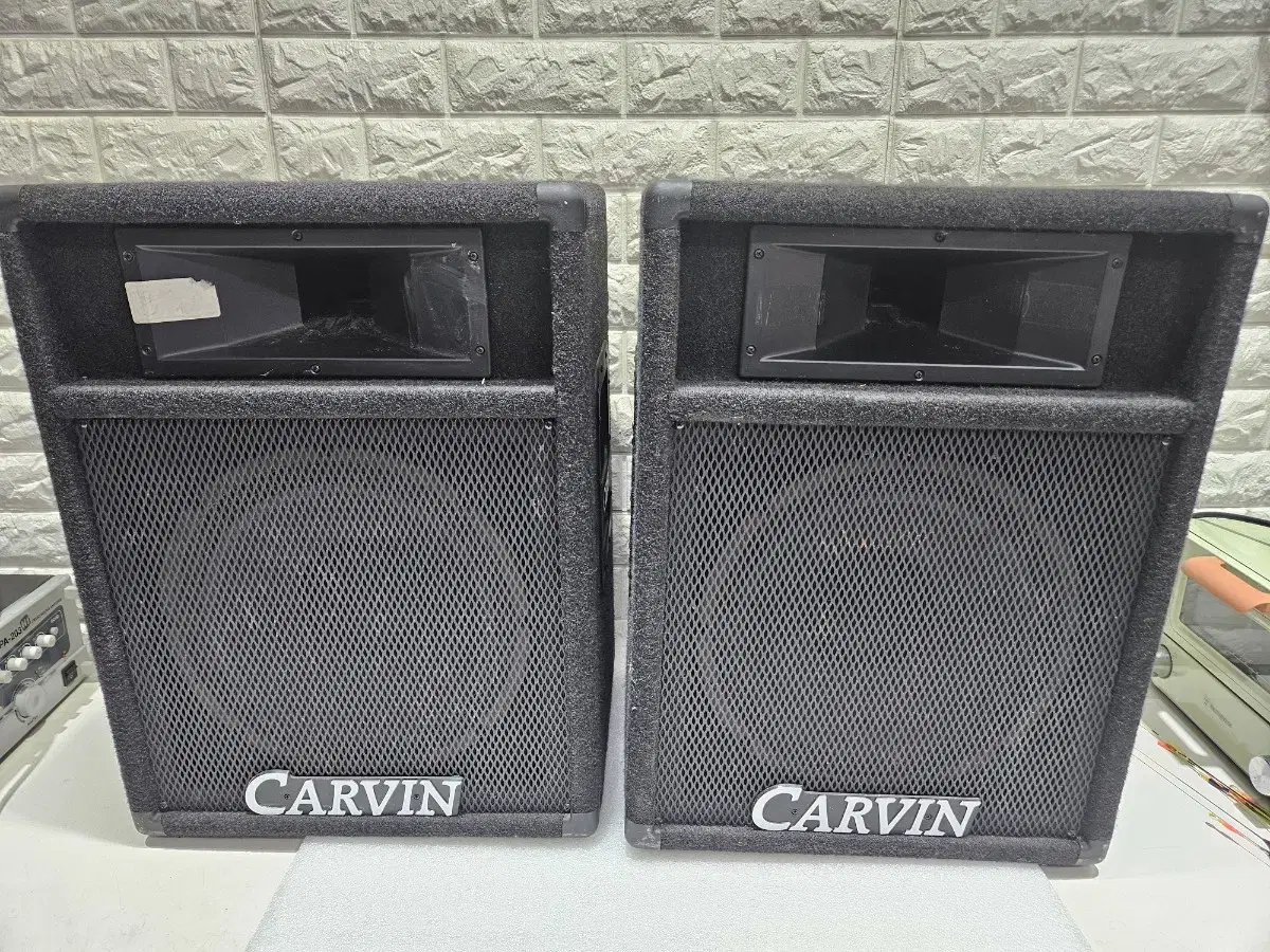 CARVIN  822 12인치 스피커 2개 입니다